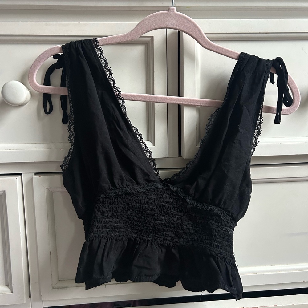 Forever 21 black crop top